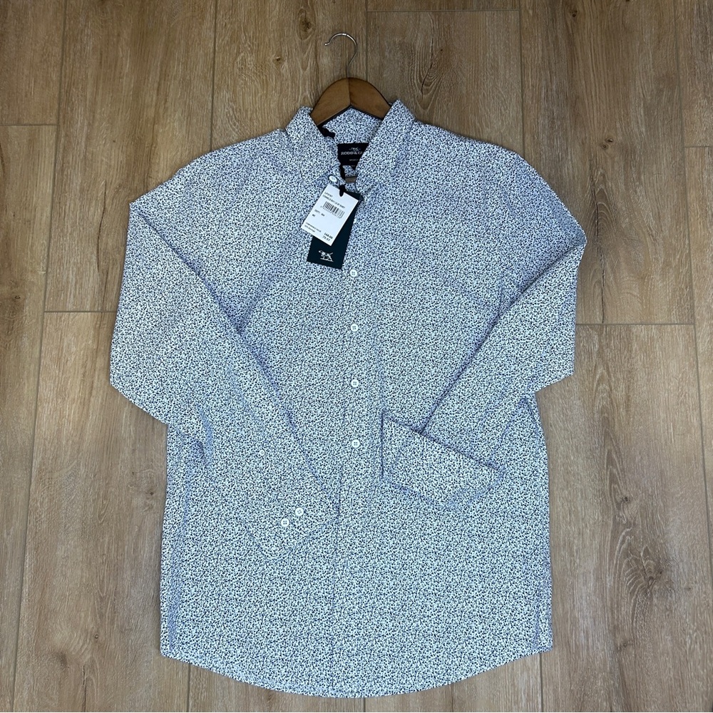 ROD & GUNN Casual Button Down Long Sleeve Shirt w/ Micro Floral Design.